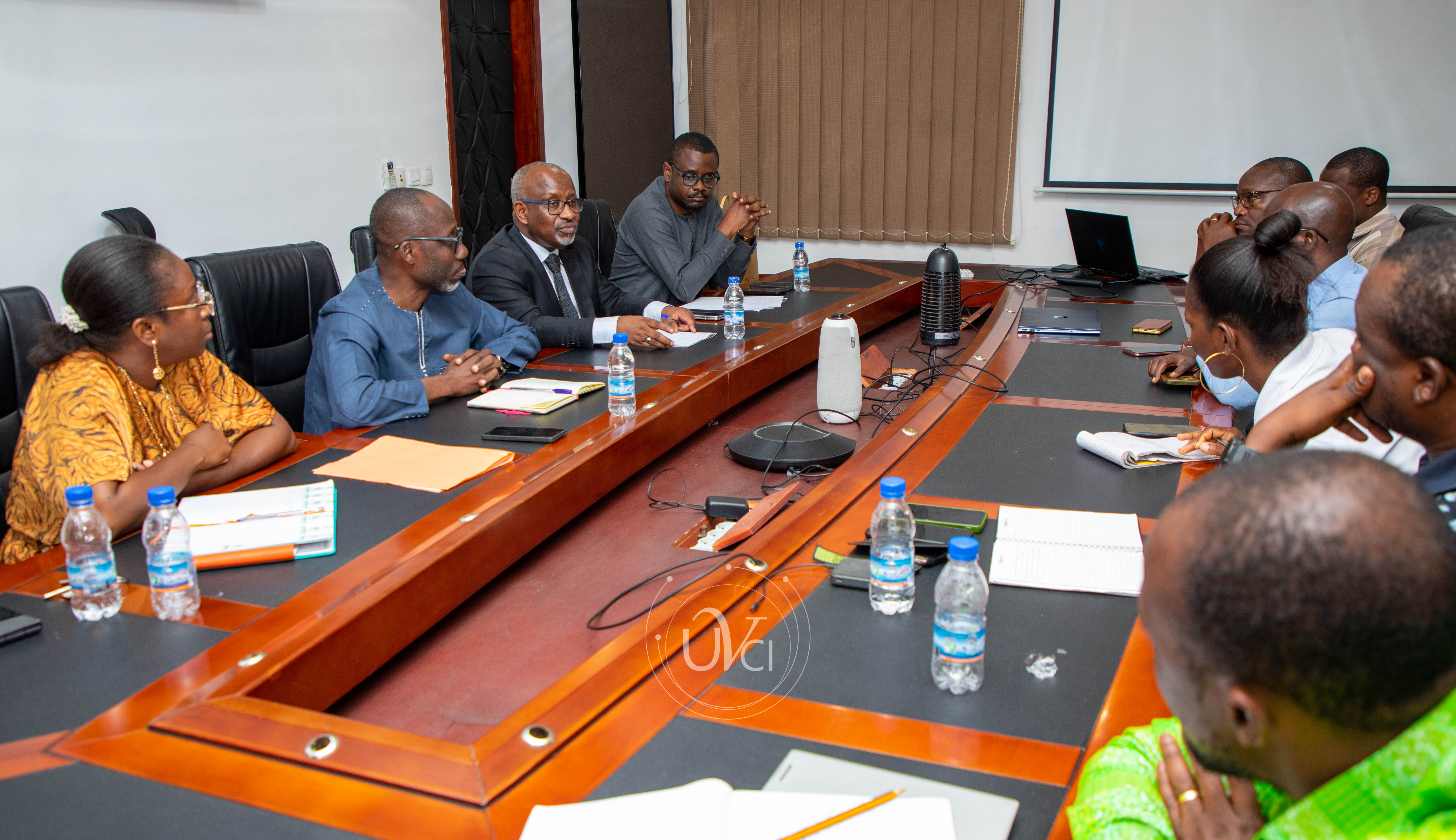 Première rencontre entre l’UVCI et une délégation de l’Université Numérique du Gabon